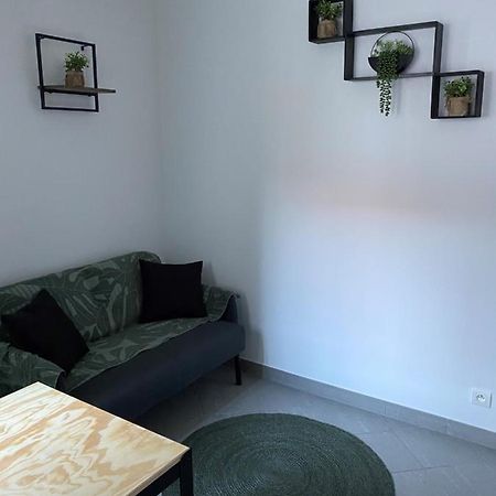 Charmant Appartement A Theme Proche Paris Montreuil  Exterior foto